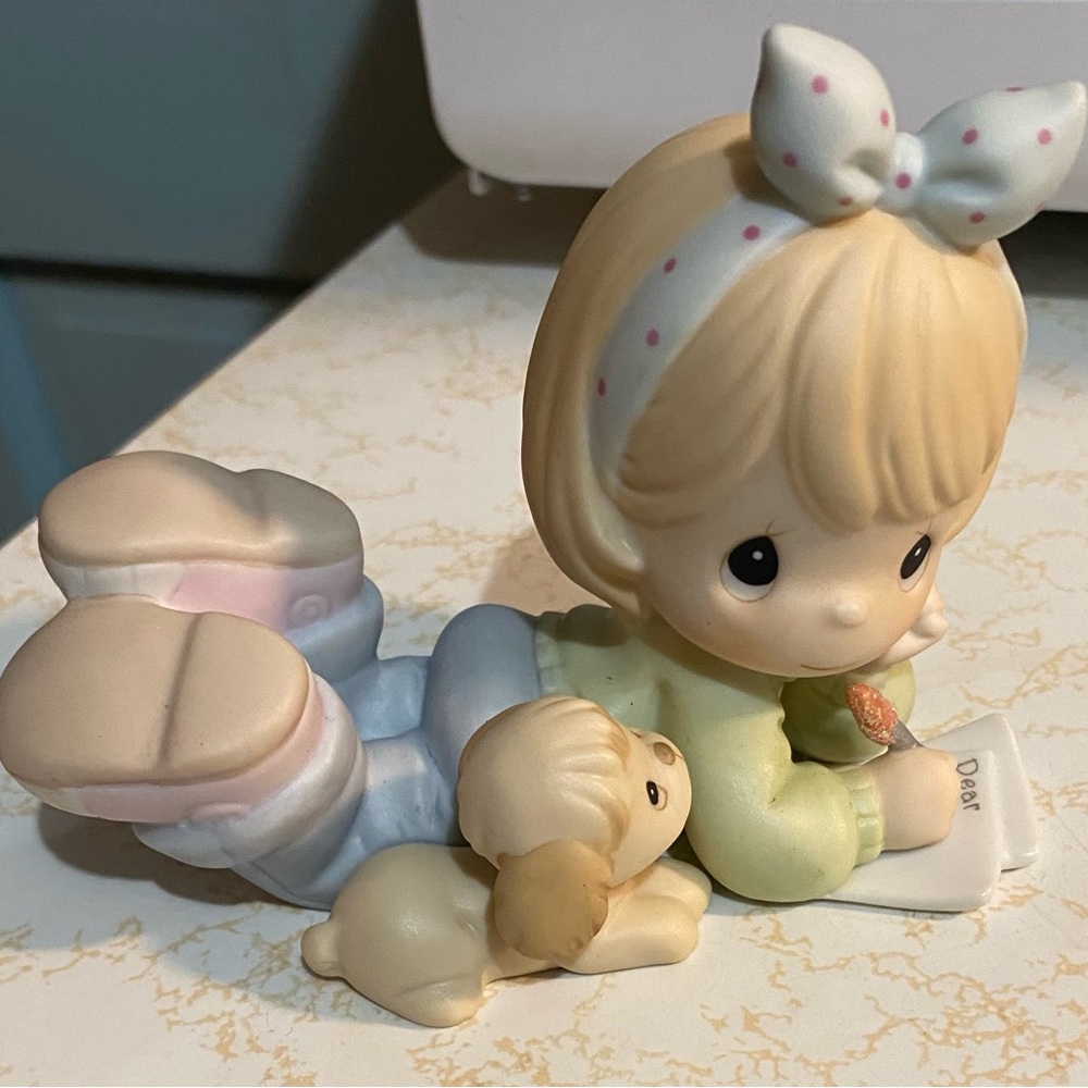 Precious Moments Friends Write From The Start Figurine - Picture 4 of 5